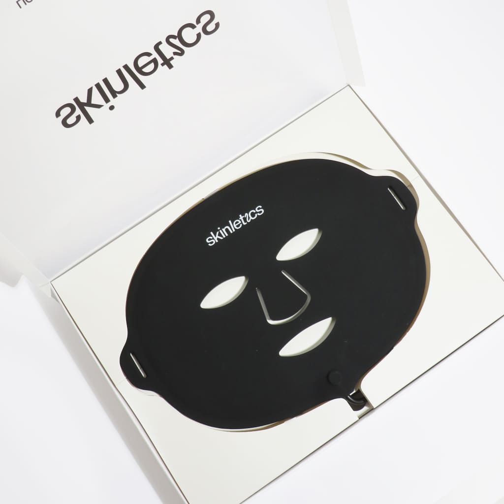 Light Therapy Face Mask - New