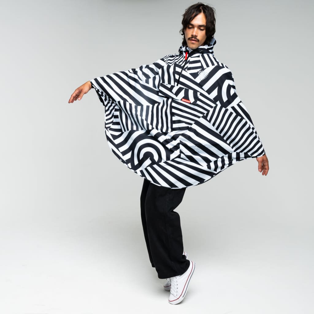 Rover 2.0 Rain Cape - Dazzle / Short - Rainwear
